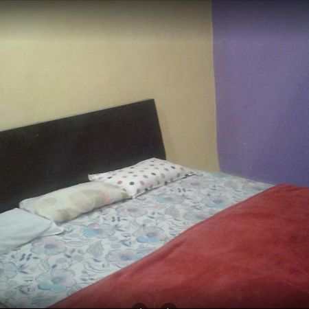 אויאיין Mahakal Sagar Guest House מראה חיצוני תמונה