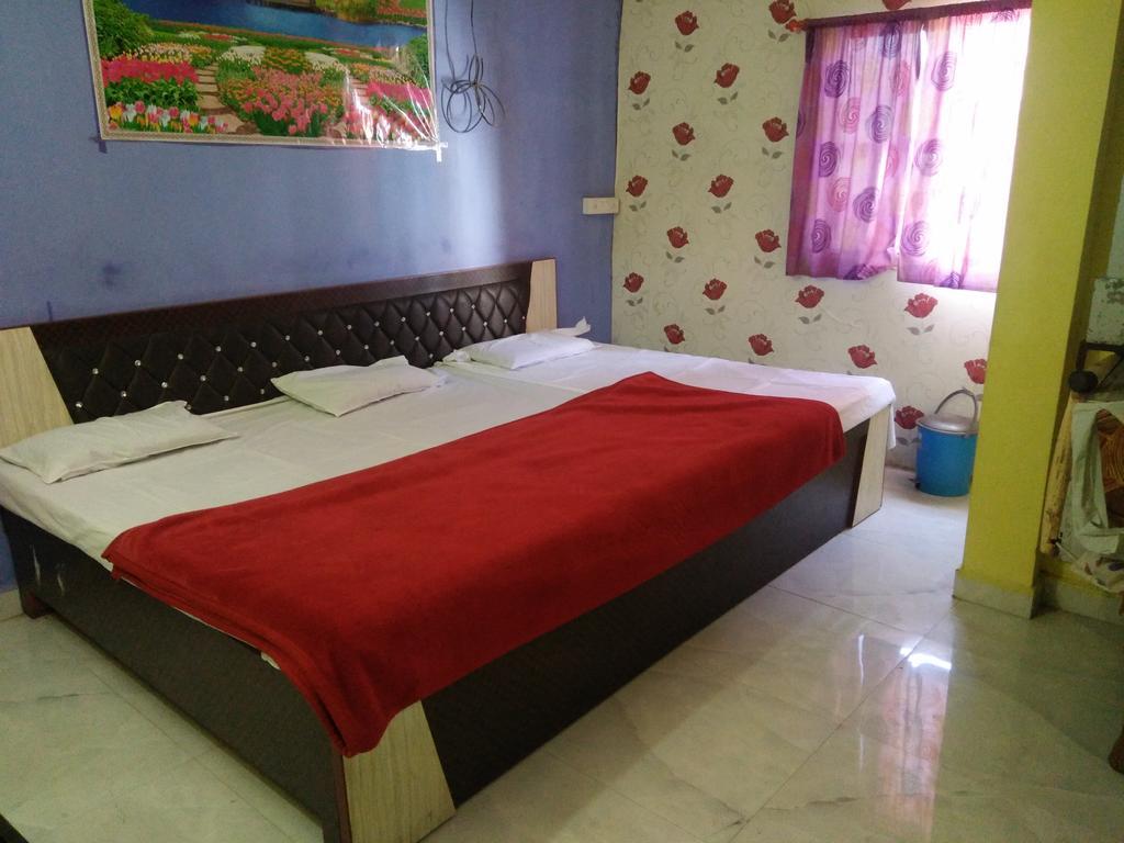 אויאיין Mahakal Sagar Guest House מראה חיצוני תמונה